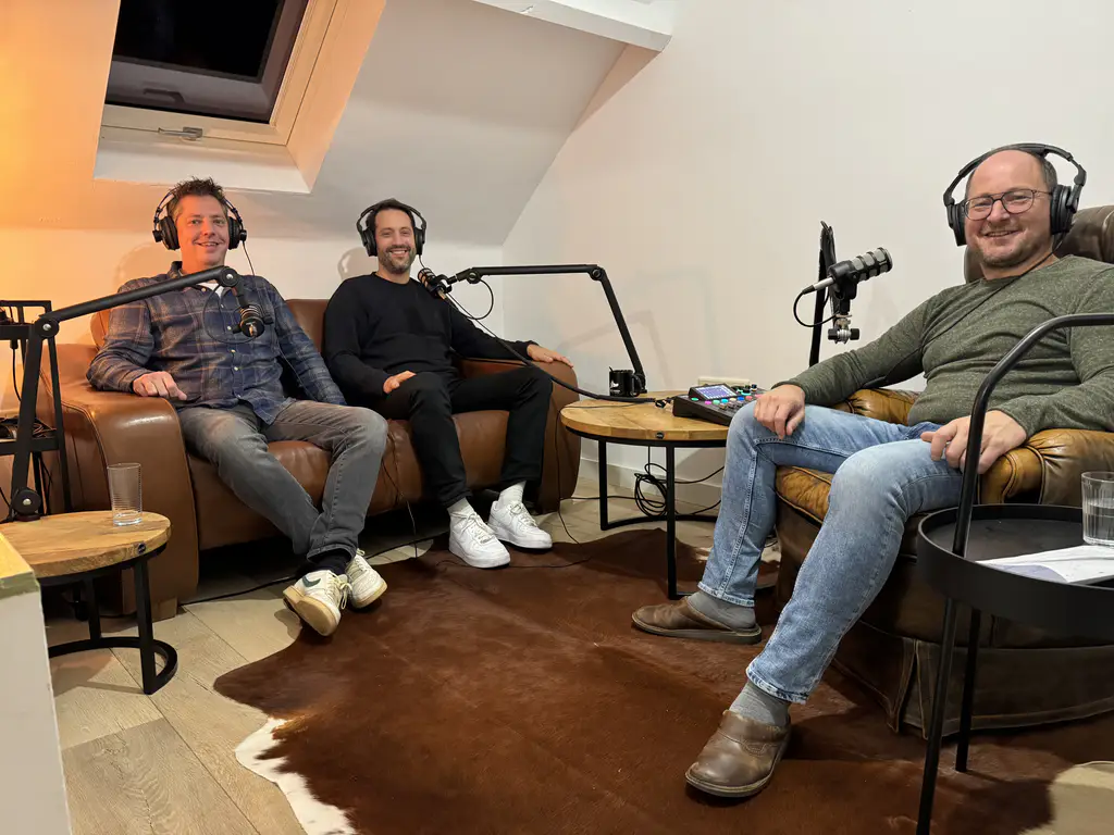 Maarten Jussen, Roger Wintraecken en Bart Vliegen in de Bart Vliegen podcast